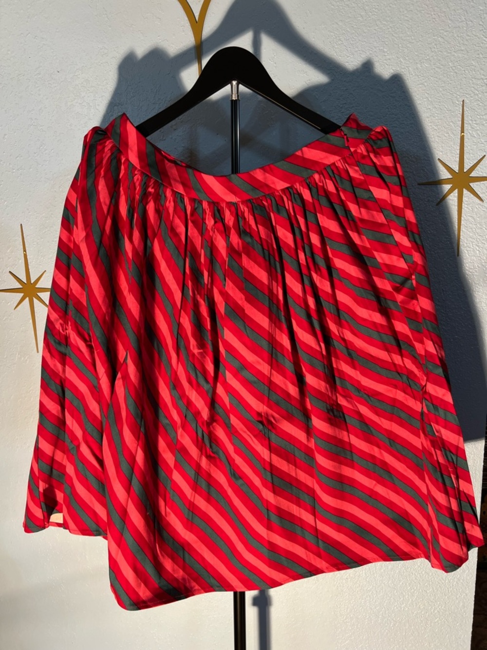 Collectif Jasmine Berry Skirt